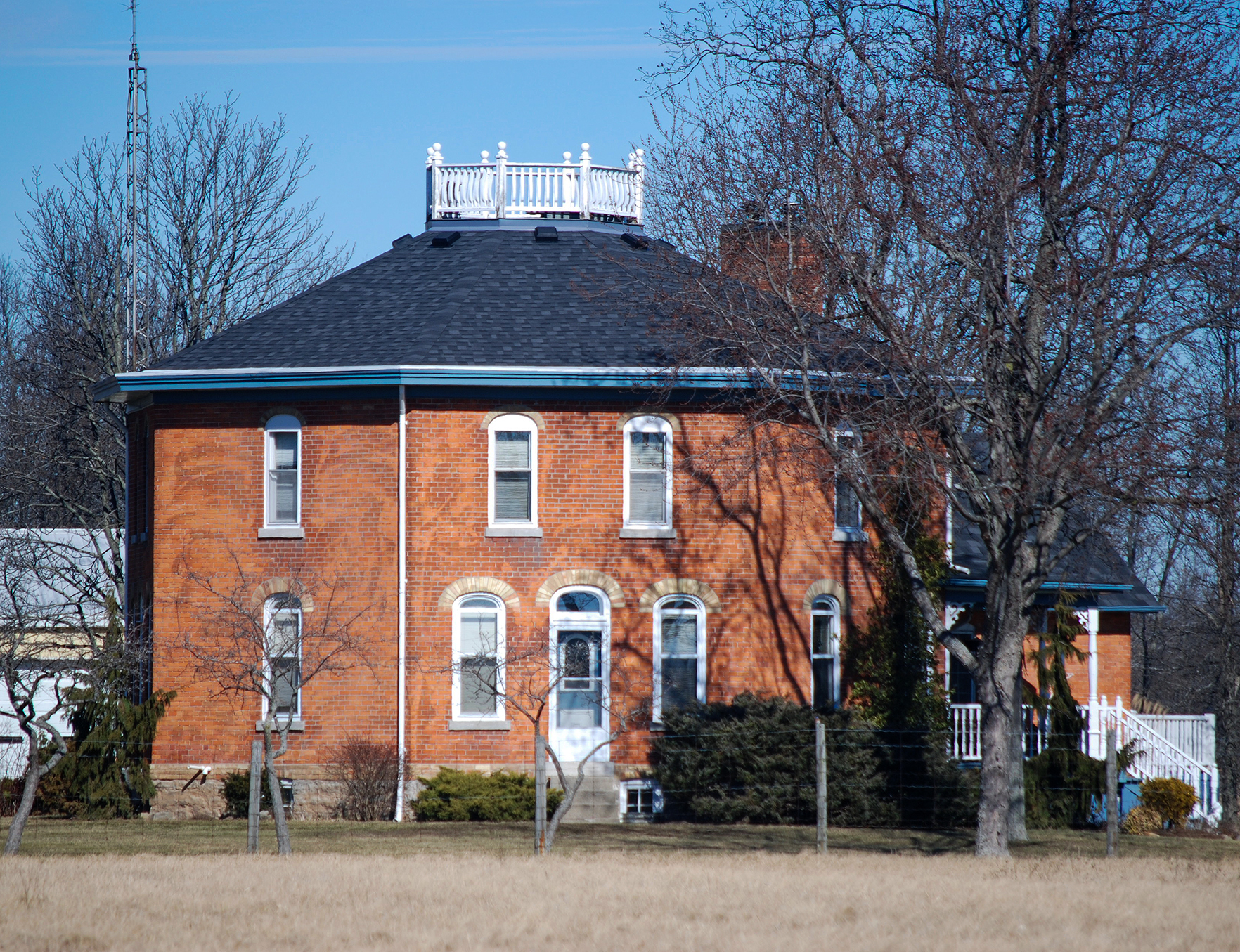 Octagon House