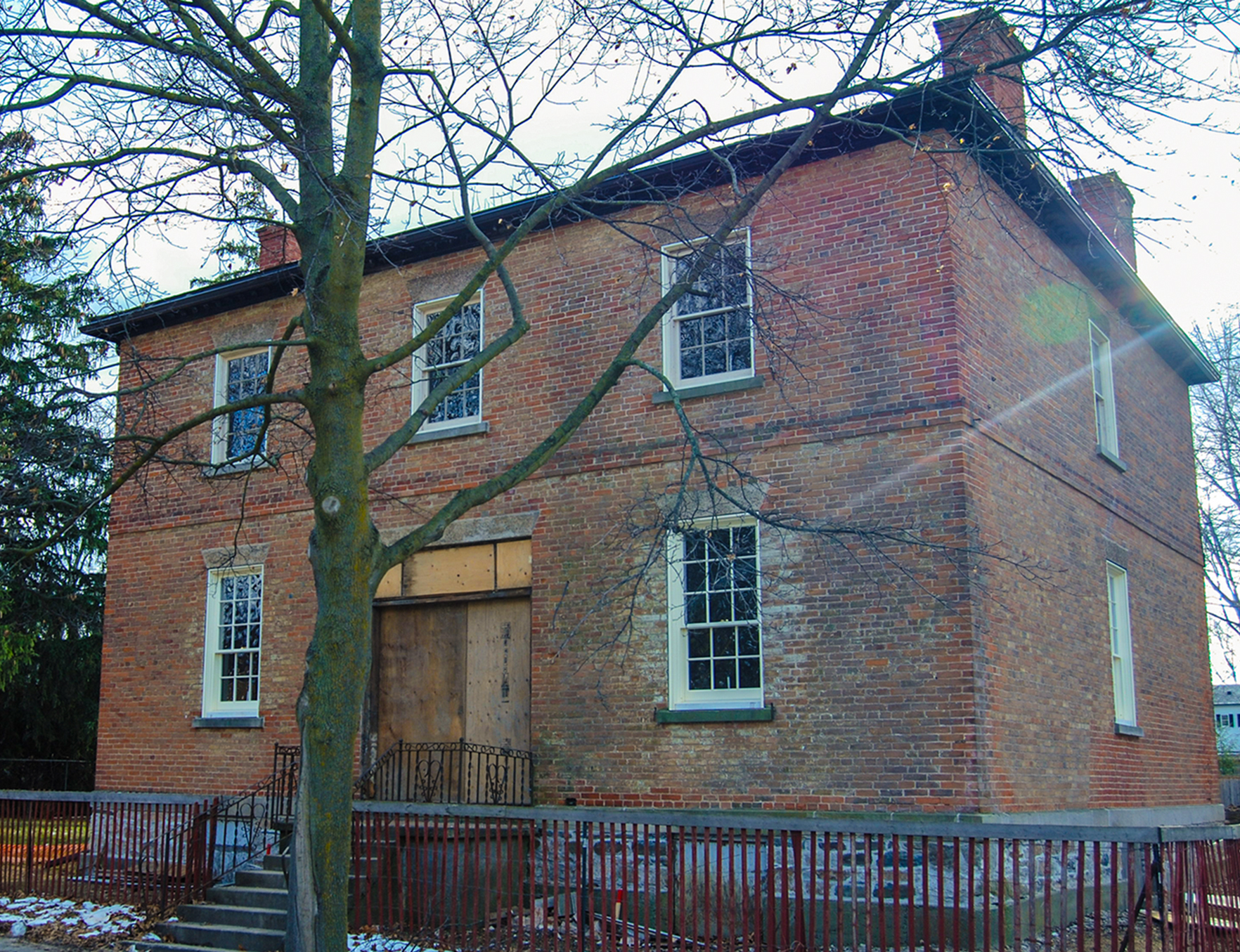 Facade Windows